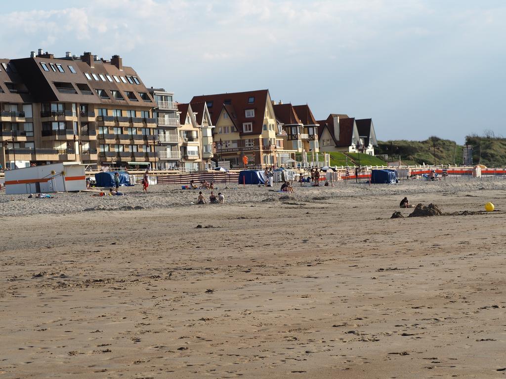 Appartement sur la digue - De Haan - Le Coq - Silver Beach Extérieur photo